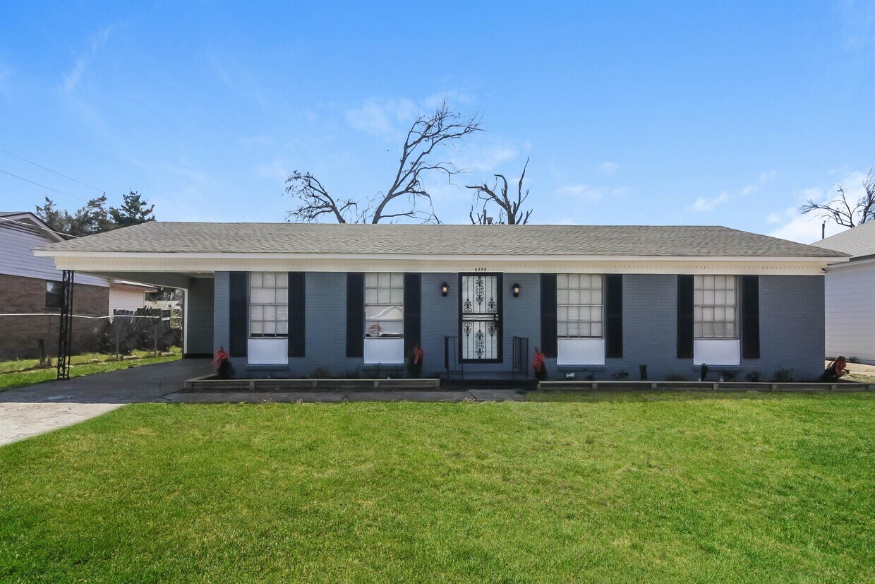 Primary Photo - 4559 Cottonwood Rd