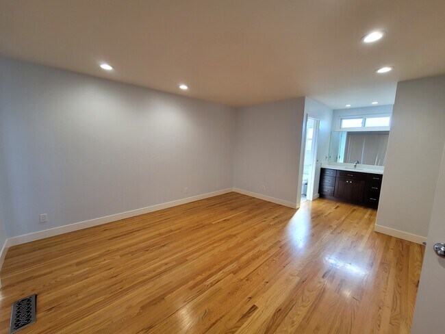 Foto del edificio - 35688 Ballantine Pl