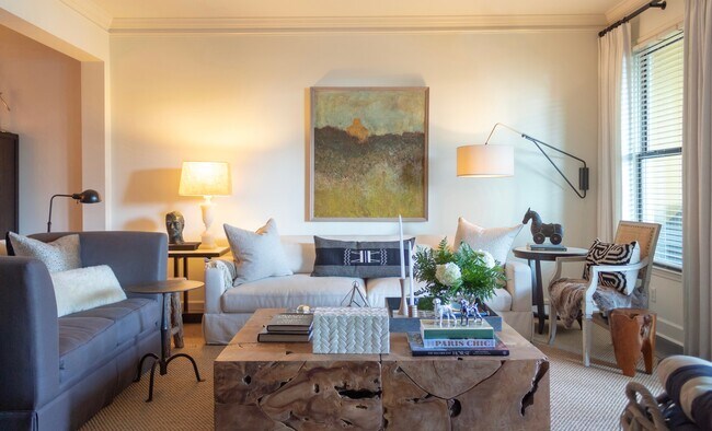 Designer selected custom furnishings - 18 Spindle Ln