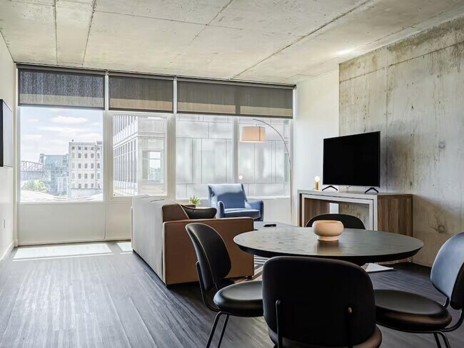 Foto del edificio - 1550 NW Naito Pkwy