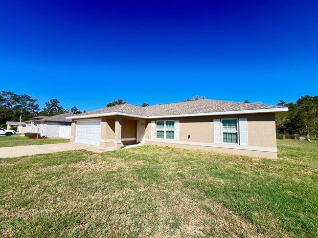 Building Photo - Incredible, 3 Bedroom, 2 Bathroom Home in ...