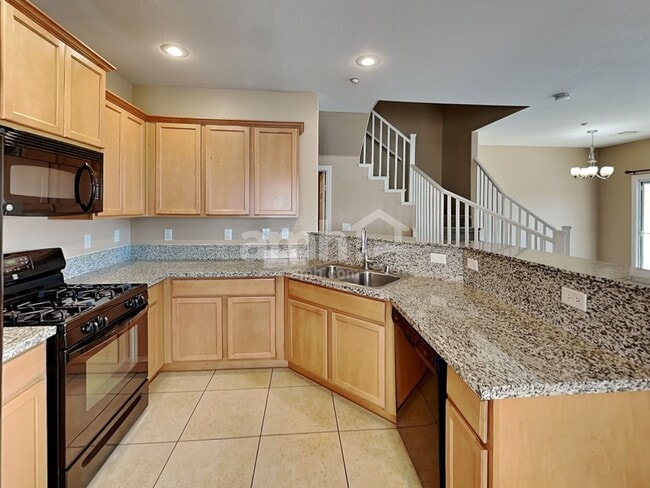 Building Photo - 10131 Sunset Palisades Way