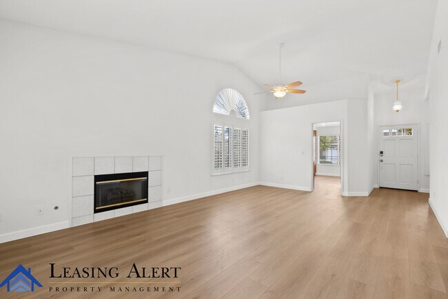 Foto del edificio - 23459 W Riversbridge Way