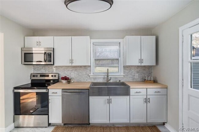 Foto del edificio - 2515 Gravel Hill Rd