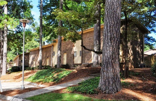 Foto del edificio - 2600 Briarcliff Rd NE