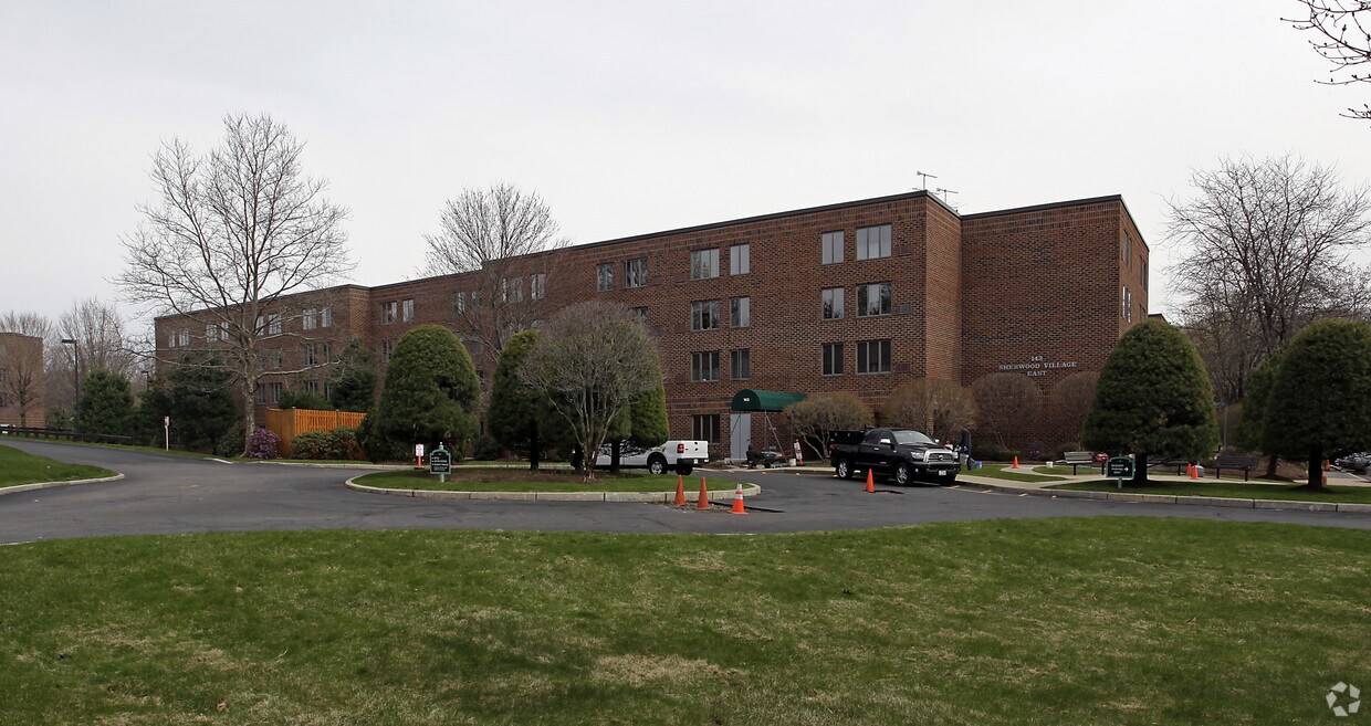 Foto principal - Sherwood Village