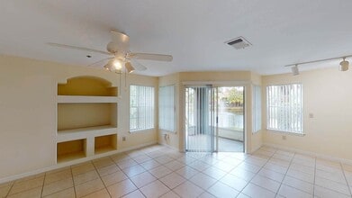 Interior Photo - Arbors at Lee Vista