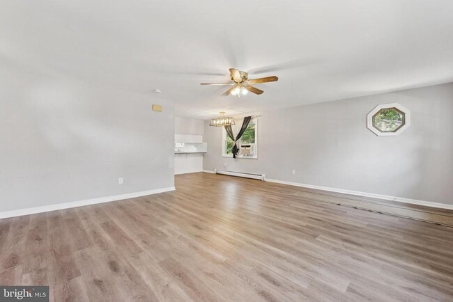 Building Photo - 8517 Osler Ave