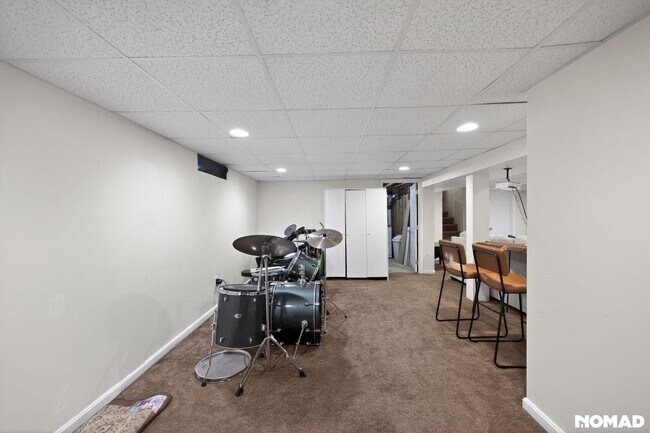 Foto del edificio - 81 Bradley St