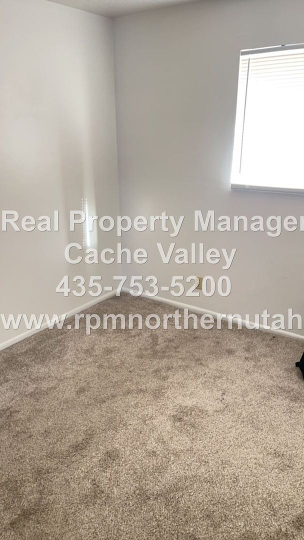 Foto del edificio - 410 N 200 W