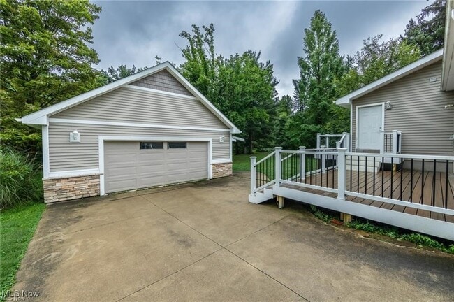 Foto del edificio - 9423 Highland Dr