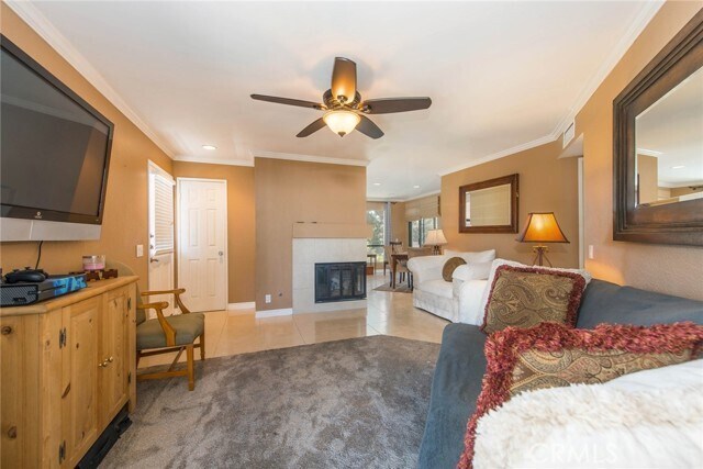 Foto del edificio - 34 Coventry Ln