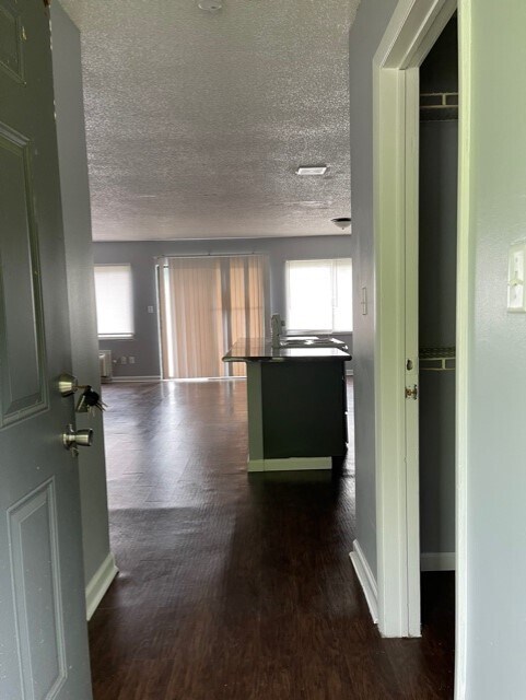 Foto del edificio - 507 London Acres Dr