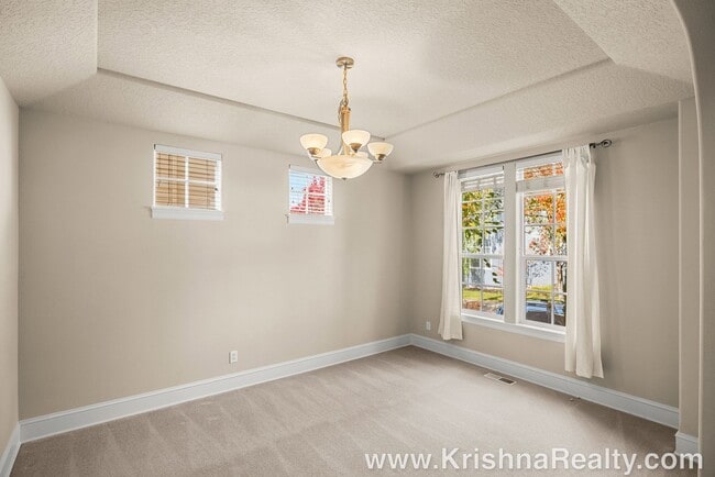 Building Photo - 12834 NW Alsace Ln