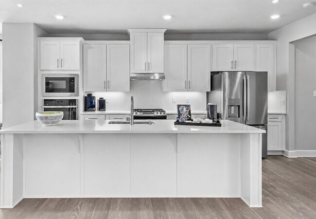 Foto del edificio - 3 bedroom 4 bath in Moon Township school district