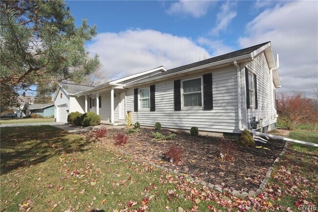 Foto del edificio - 8612 Peck St