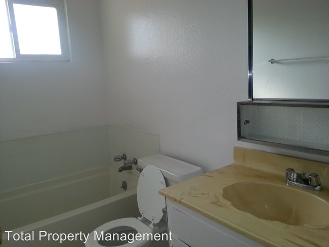 Foto del edificio - 3 br, 2 bath House - 101 N. Sacramento