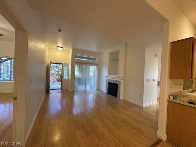 Foto del edificio - 3395 Cactus Shadow St