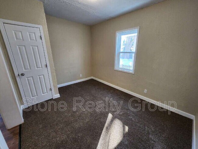 Foto del edificio - 624 S 8th St