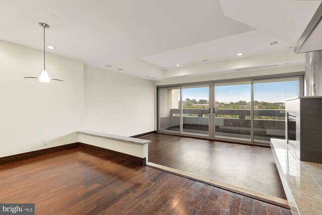 Foto del edificio - 2501 M St NW