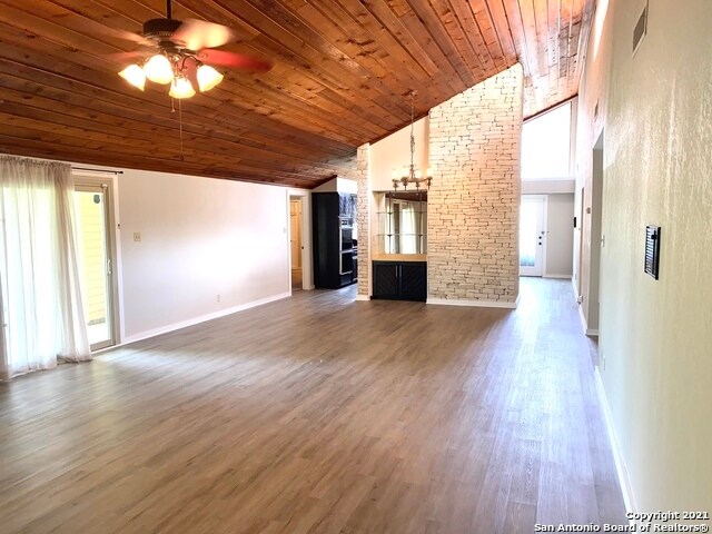 Building Photo - 7119 Hidden Hills N