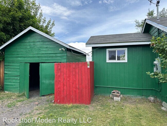Building Photo - 2 br, 1 bath House - 4831 Frieda Ave