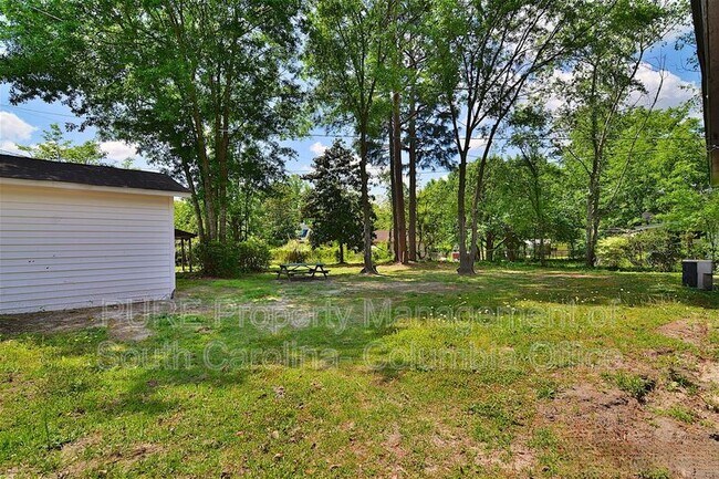 Foto del edificio - 1906 Woodfield Dr