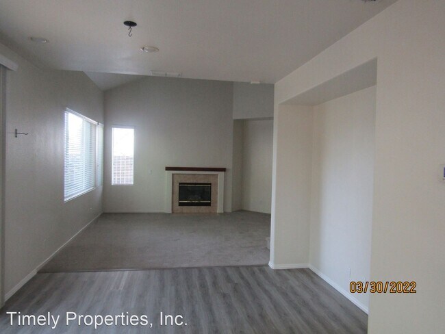 Building Photo - 3 br, 2.5 bath House - 289 Burt Street