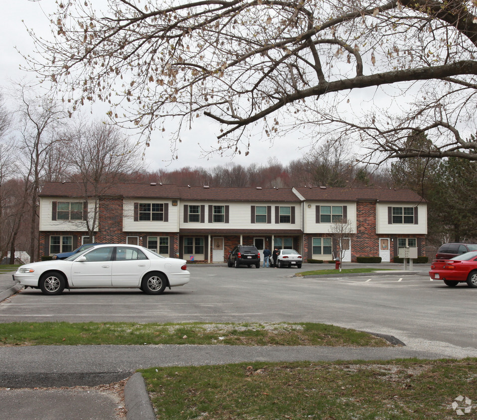 Primary Photo - 98 Cleveland Ave