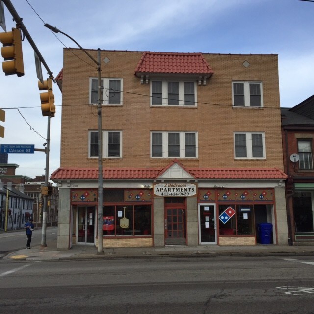 Primary Photo - 1001 E Carson St