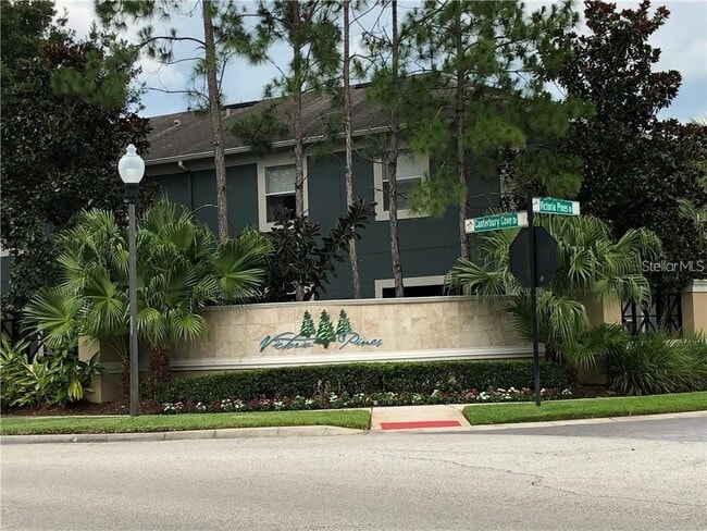Foto del edificio - 3514 Victoria Pines Dr