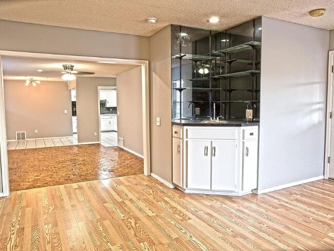 Foto del edificio - 4920 NW 29th St
