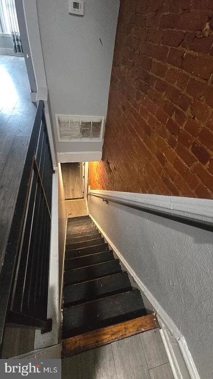 Foto del edificio - 3246 W Huntingdon St