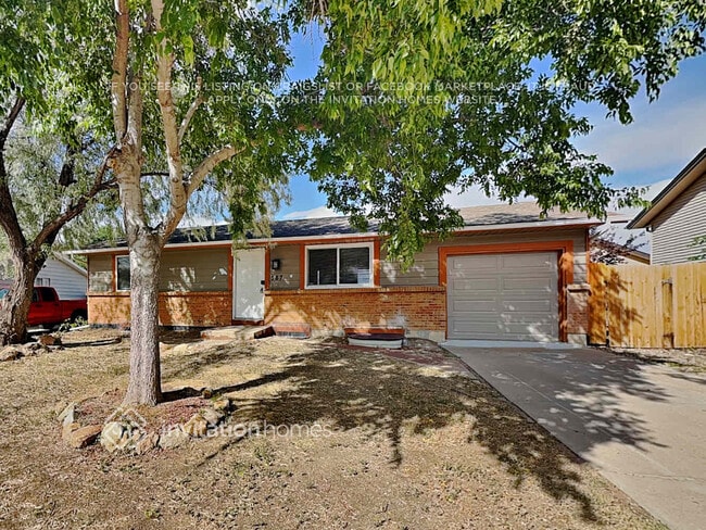 Building Photo - 387 Helena Cir
