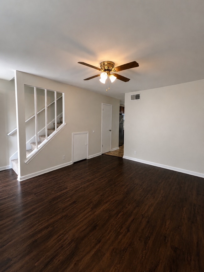 Building Photo - 1026 Fabulous Dr