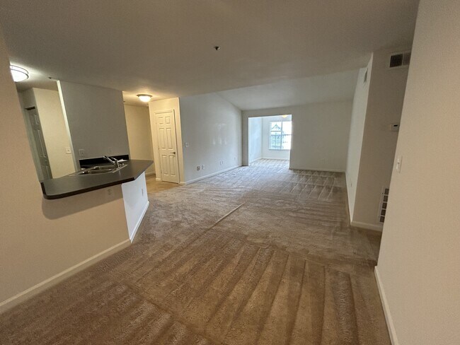 Interior Photo - Wesley Hampstead Apartments at Douglasville