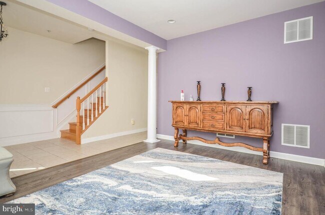 Foto del edificio - 307 Ridgemont Ave