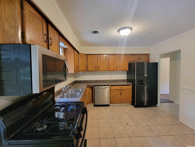 Foto del edificio - 412 Sunnymeade Dr