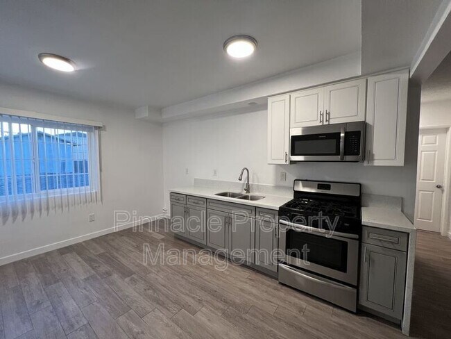 Building Photo - 1234 Marine Ave