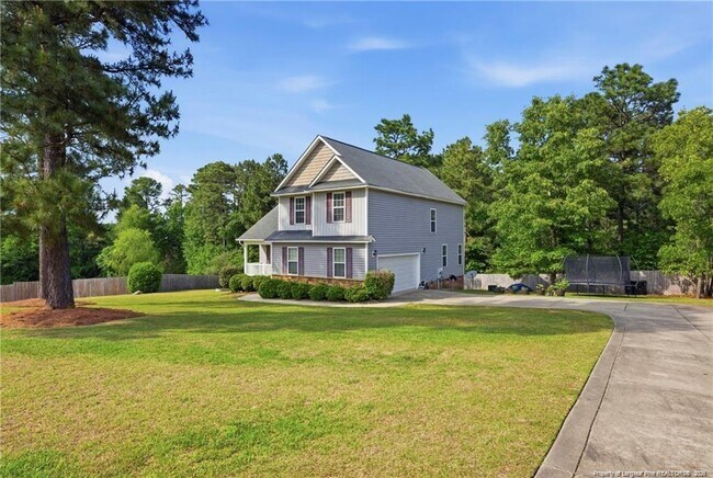 Building Photo - 142 Bluebonnet Oak Ct