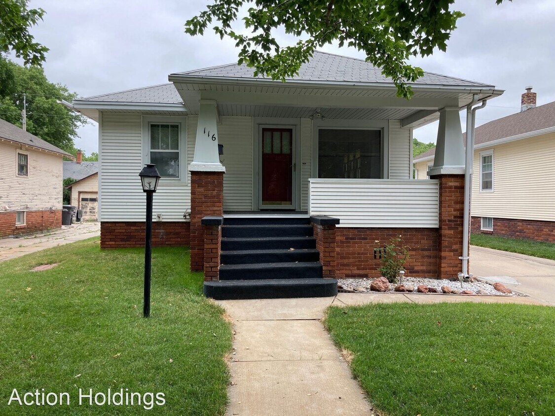 Primary Photo - 2 br, 2 bath House - 116 E Ashton Ave