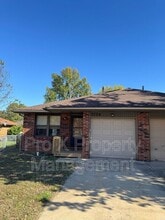 Building Photo - 3724 Farm Rd