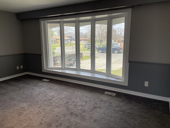Building Photo - 1159 Ridgecrest Ave