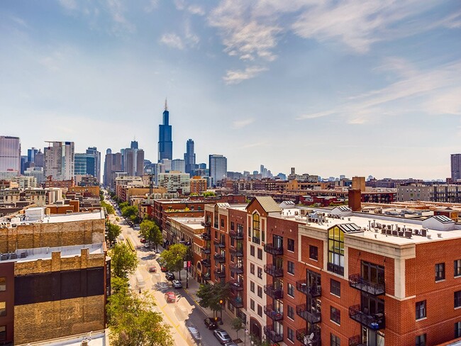 Foto del edificio - The Madison at Racine