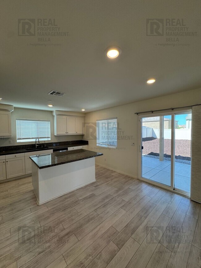Building Photo - Spacious Corner Lot Home in Desirable Winchester Community – 3 Bed + Office + Large Backyard!