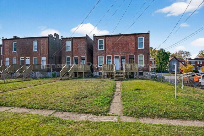 Foto del edificio - 551 Bates St