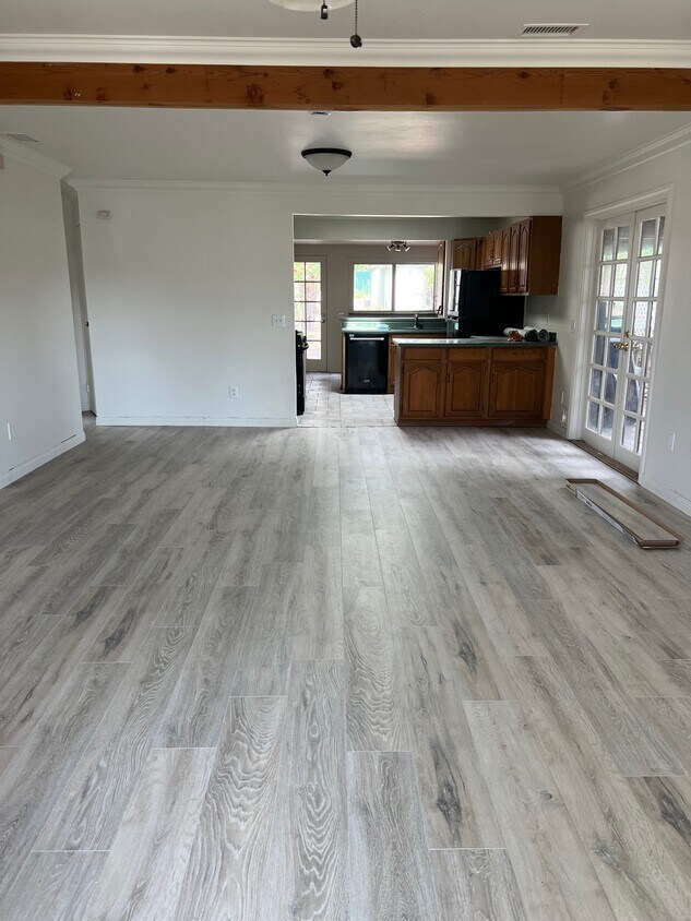Foto principal - 733 S Lincoln Ave