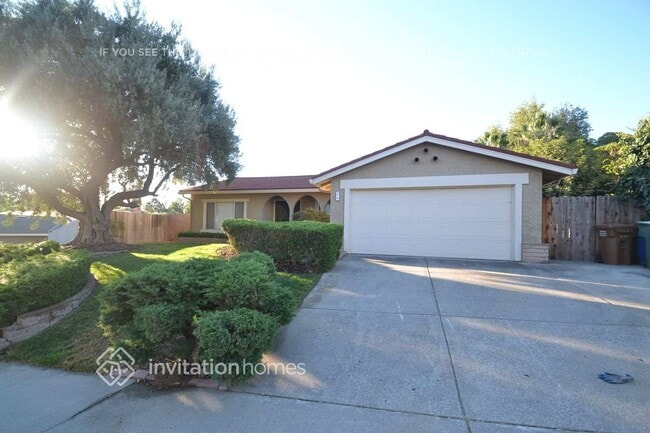 Building Photo - 24 Bryce Ave