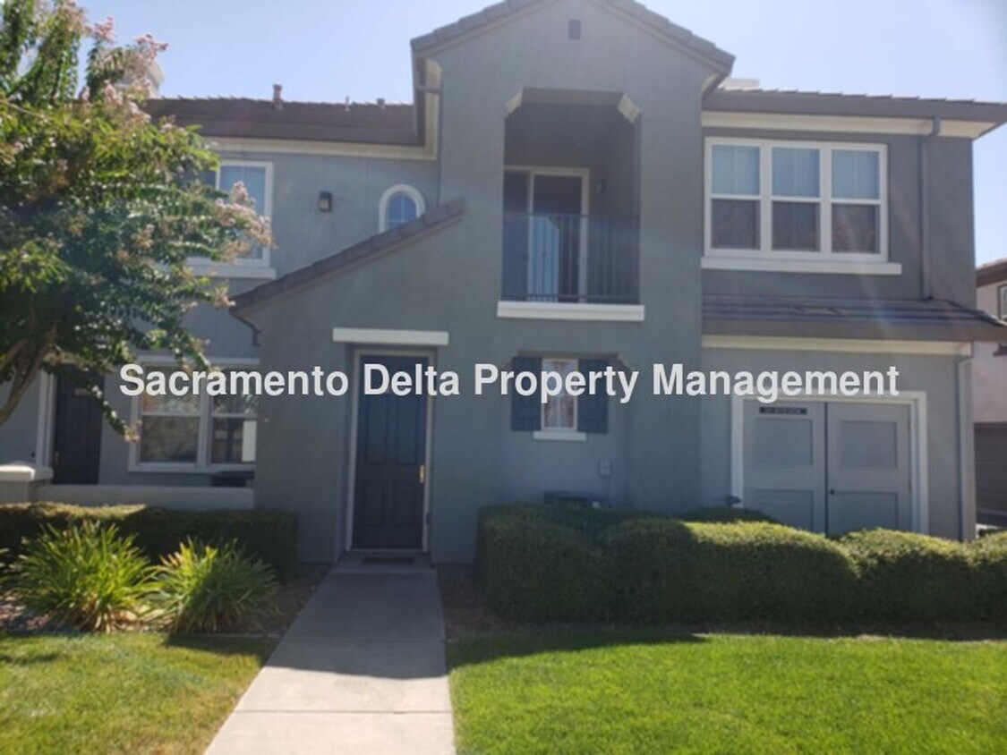 Primary Photo - Adorable 2 bedroom 2 bath condo