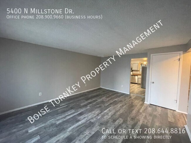 Foto del edificio - 5400 N Millstone Dr